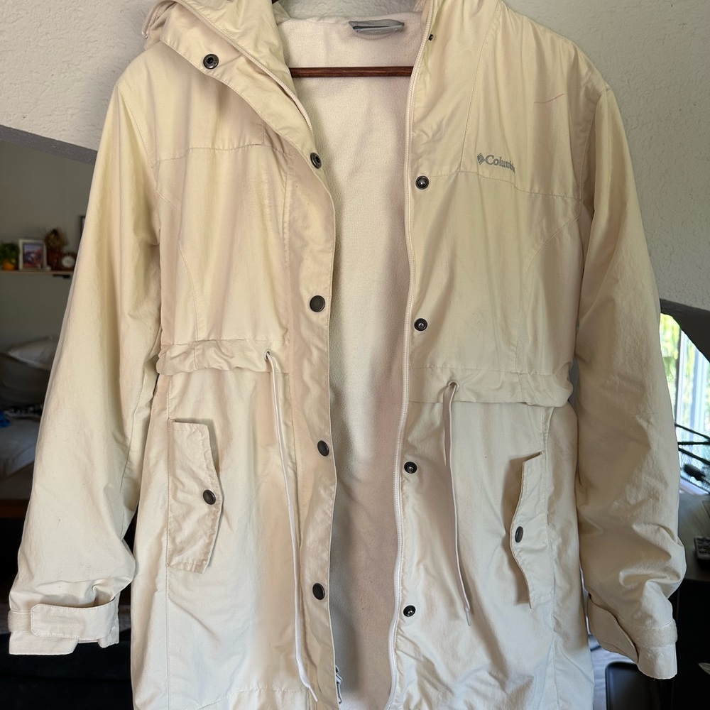 Columbia Off-White Hooded Jacket
